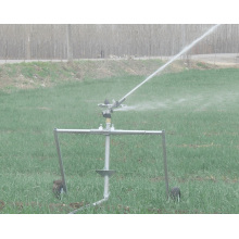 low laboer saving farmland Irrigação Máquinas agrícolas para venda